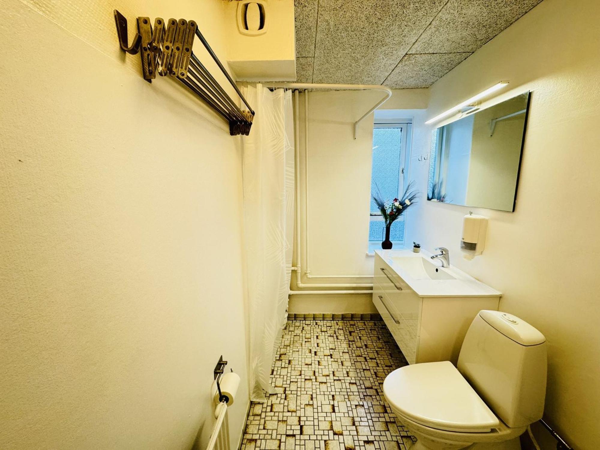 Aday - Awesome Ground Floor *
